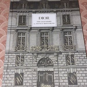Dior book! The legendary 30, Avenue Montaigne, new book and box